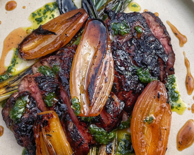 On the Coals Spider Steak, Alliums and Black Garlic I Kasai Grills