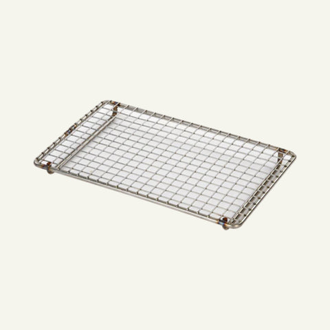Removable stainless steel mesh grill